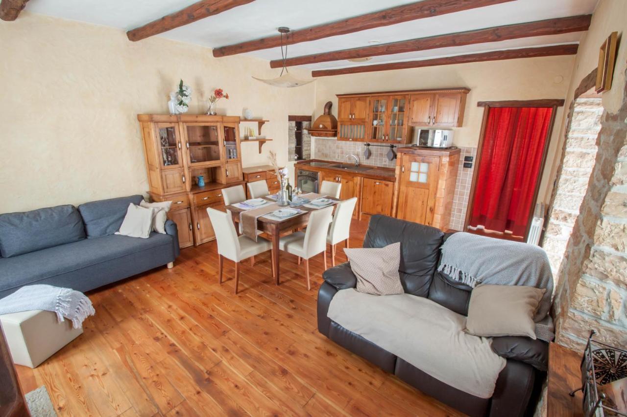 Stara Kuca Appartement Heki Buitenkant foto